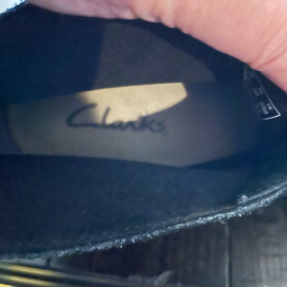 Clark’s black suede 7.5 short boots - Picture 3 of 3